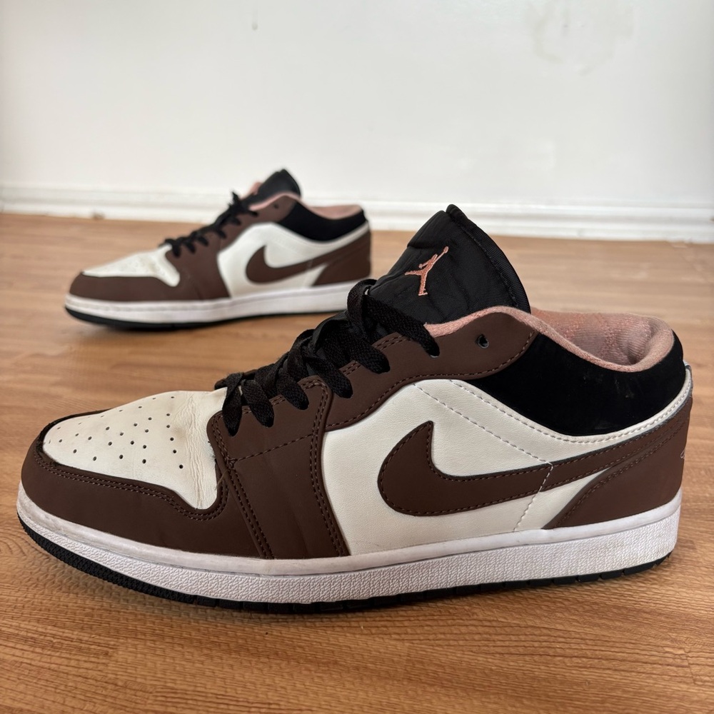 Nike Air Jordan 1 Low Mocha Black White Shoes Brown VNDS Size 8.5 Mens Sneakers - Picture 12 of 14